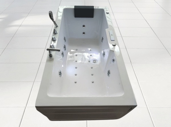 Bathtub