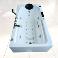 Acrylic Jacuzzi Bathtub in Tamil Nadu